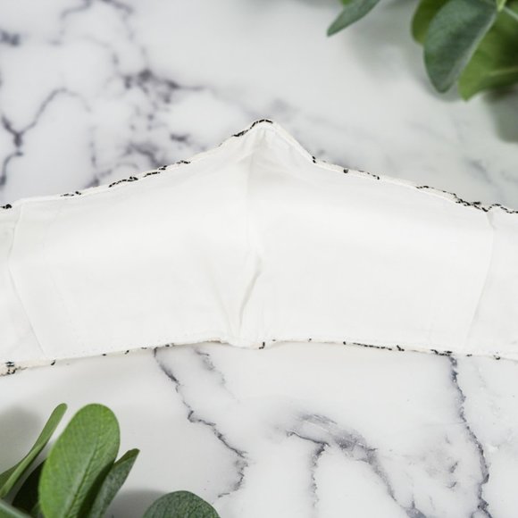 Charming face mask, 3 layers with filter pocket - Picture 4 of 8